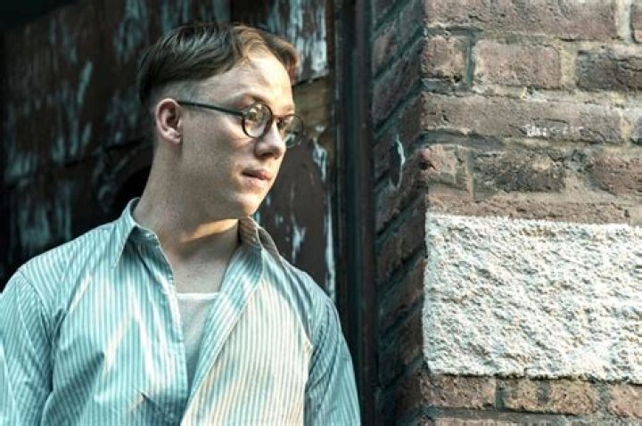 Photos Of Bel Powley & More – Hollywood Life