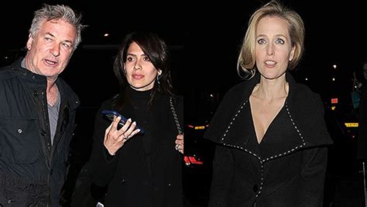 Alec Baldwin Mocks Gillian Anderson’s Accent After Hilaria Controversy – Hollywood Life