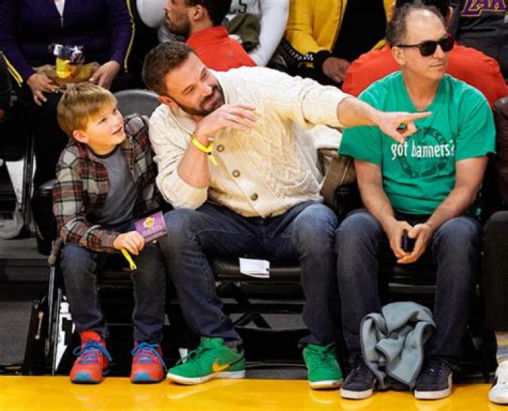 Ben Affleck & Son Samuel Bond At A Celtics Basketball Game: Photos – Hollywood Life