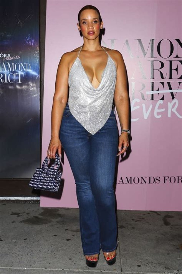 Dascha Polanco Celebrity Profile – Hollywood Life