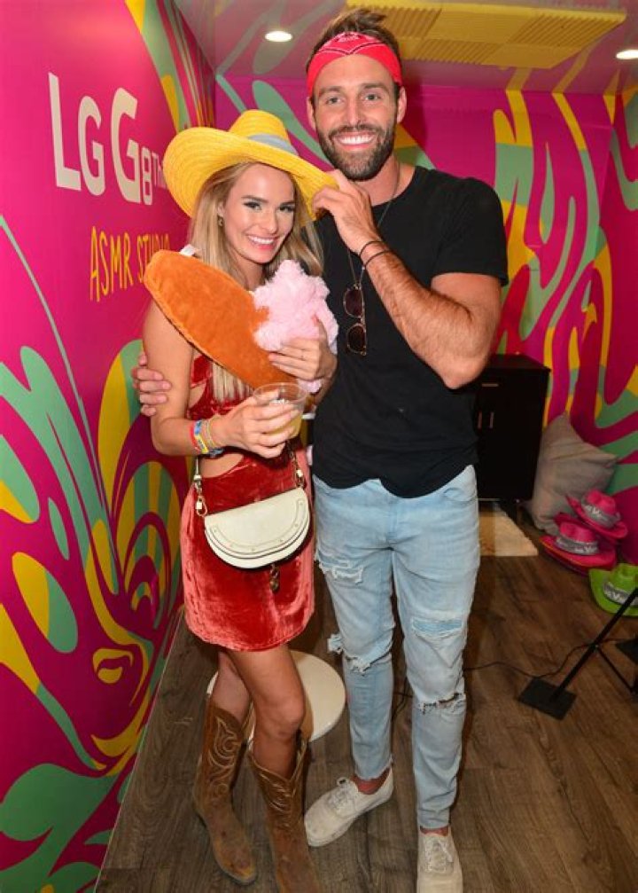 ‘Siesta Key’s Juliette Fires Back After Robby Hayes Says She Dumped Him To Get Back With Alex