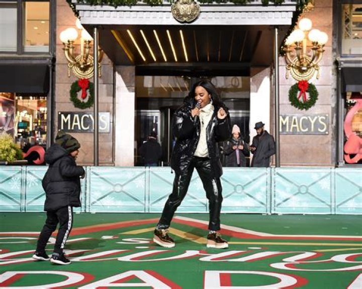 Kelly Rowland Performs At Macy’s Thanksgiving Parade 2019: Video – Hollywood Life