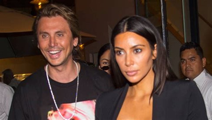 ‘KUWTK’ Exclusive: Kim Shows BFF Jonathan What A Real Workout Looks Like