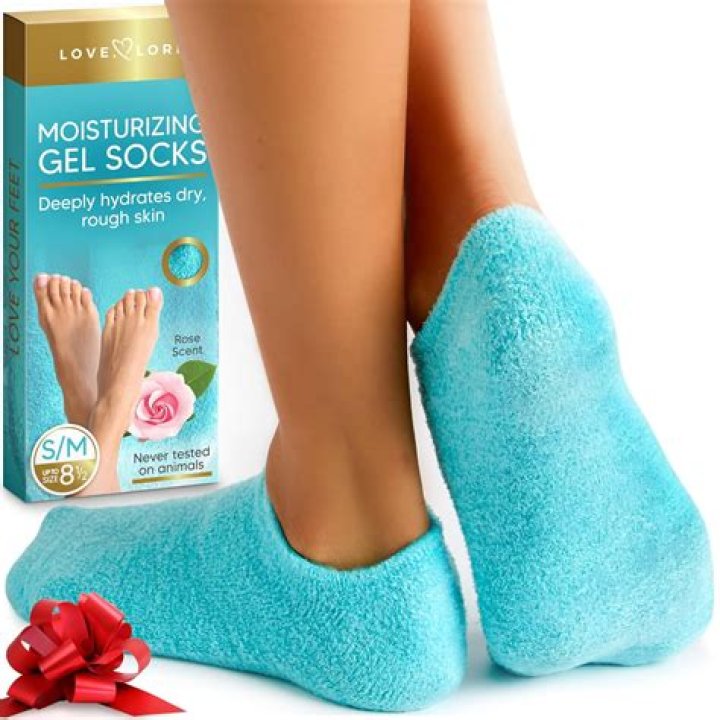 The Top Lotion Socks in 2023 – Reviews by Hollywood Life – Hollywood Life