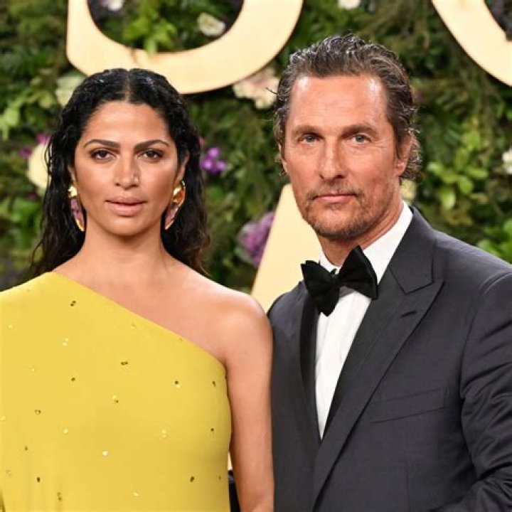 Matthew McConaughey & Camila Alves Twin In Green For Romantic NYC Date Night