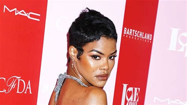 Teyana Taylor’s ‘Bare Wit Me’ Teaser Video Dance Moves: Tweets – Hollywood Life