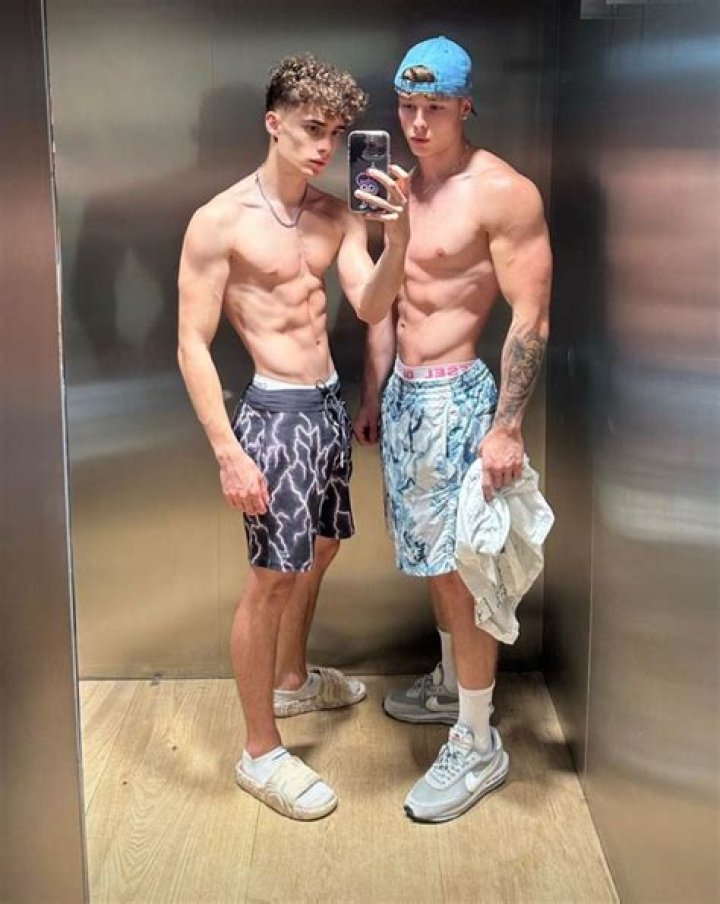 Romeo Vs TI: Rappers Post Competing Hunky, Shirtless Gym Selfies On Insta — Who Did It Better?