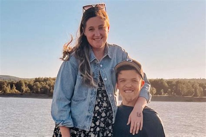 Everything To Know About Tori Roloff – Hollywood Life
